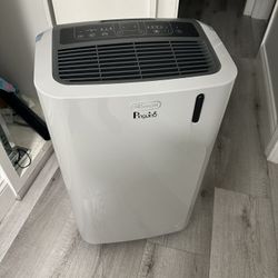 DELONGHI PORTABLE AIR CONDITIONING 