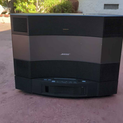 Bose acoustic wave