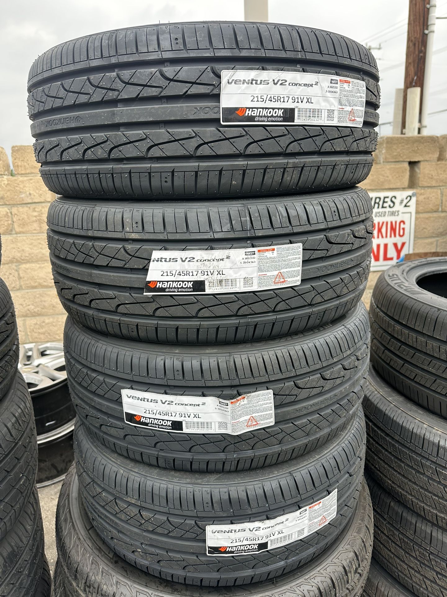 215/45R17 HANKOOK VENTUS V2 CONCEPT