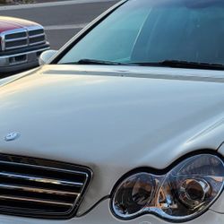 W203 Hood. C230 C320 C55