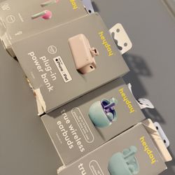 Earbuds 5 Dólar Each 