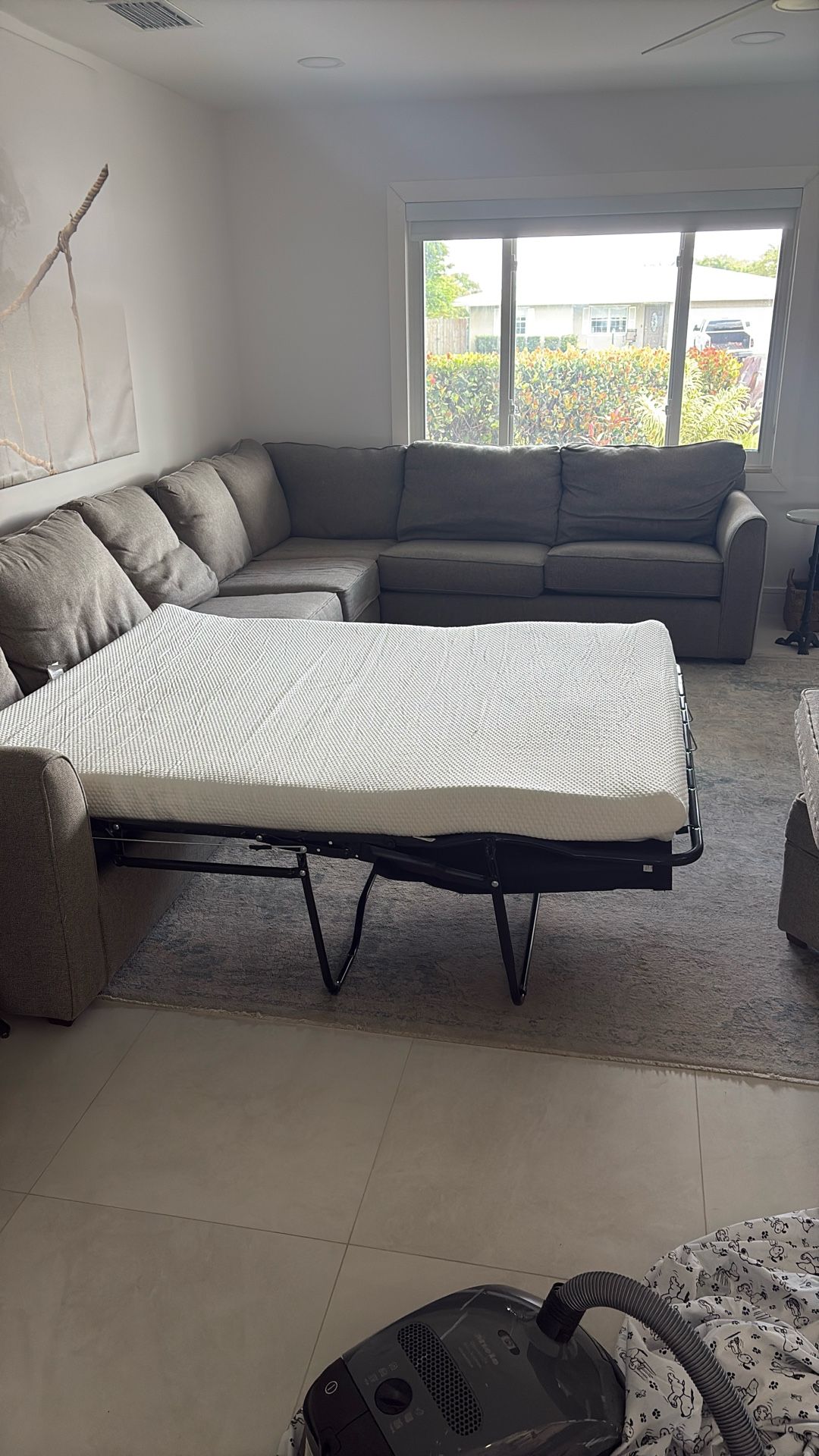 Sectional Sofa With Full Mattress