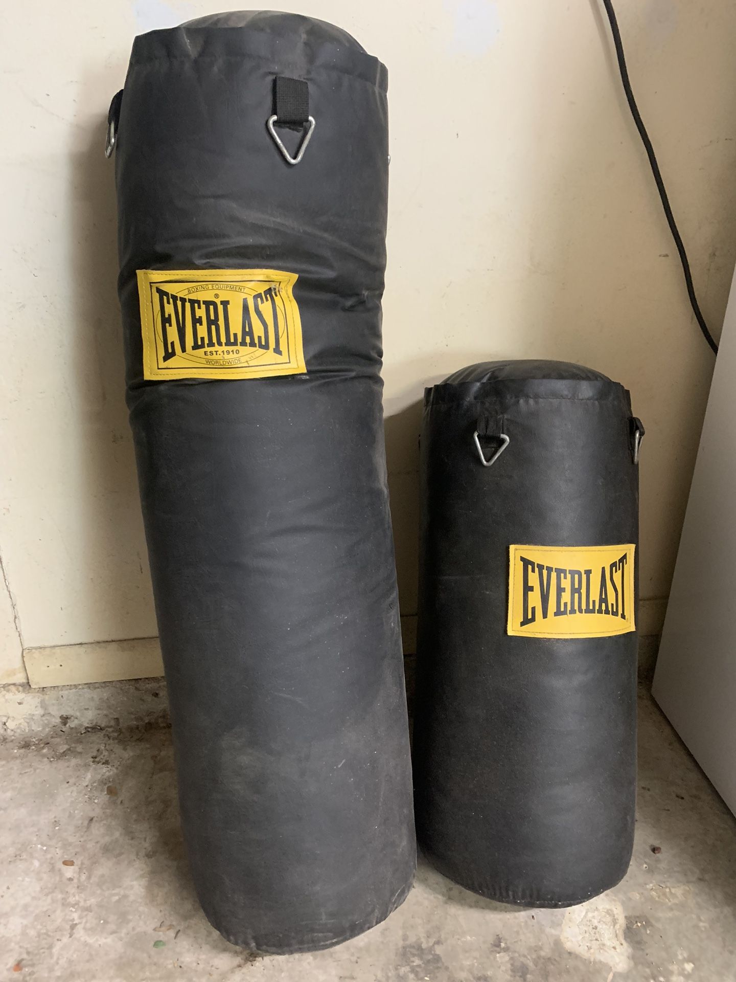 Everlast Punching bags