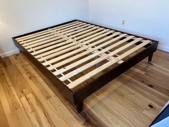 Solid Pine Queen MCM Platform Bed Frame in Walnut Finish