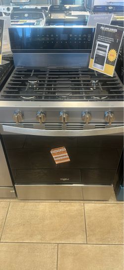 Whirlpool 30 CU Free Standing Gas Range With AirCook Tech - No Preheat
