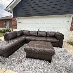 🇺🇸  Brown Sectional Leather ! With Ottoman Included 🚚✅ 