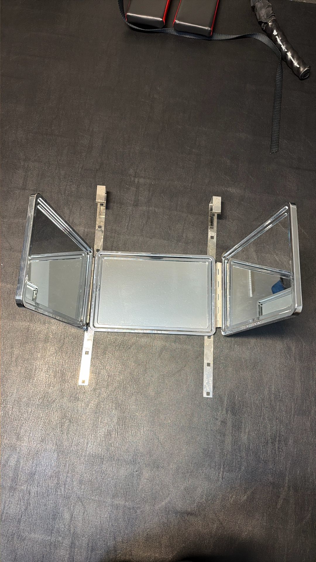 Self-Cut System Haircut Trifold Mirrors w/ Door Hanger