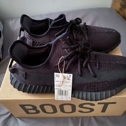 Adidas Yeezys 350