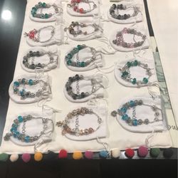 BEAUTIFUL Pandora Style Bracelet