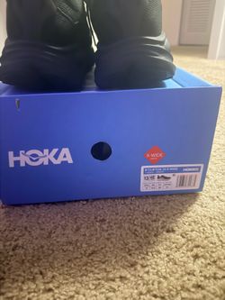 Description: Selling a pair of HOKA Clifton 10 X-Wide (4E) running shoes in Men’s Size 13. Color is Black/White (BWHT). They’re in excellent condition