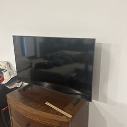 Samsung TV 40 inch 