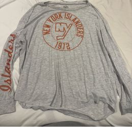 NY islanders long sleeve