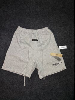 Dark oat essentials shorts