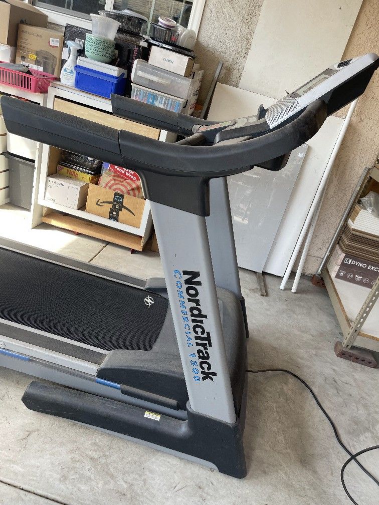 Treadmill 