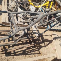 Harley davidson Frame Wide Custom 300$