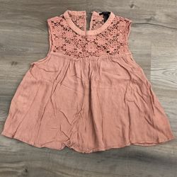 Women’s Top Size S Sleeveless Spring Summer