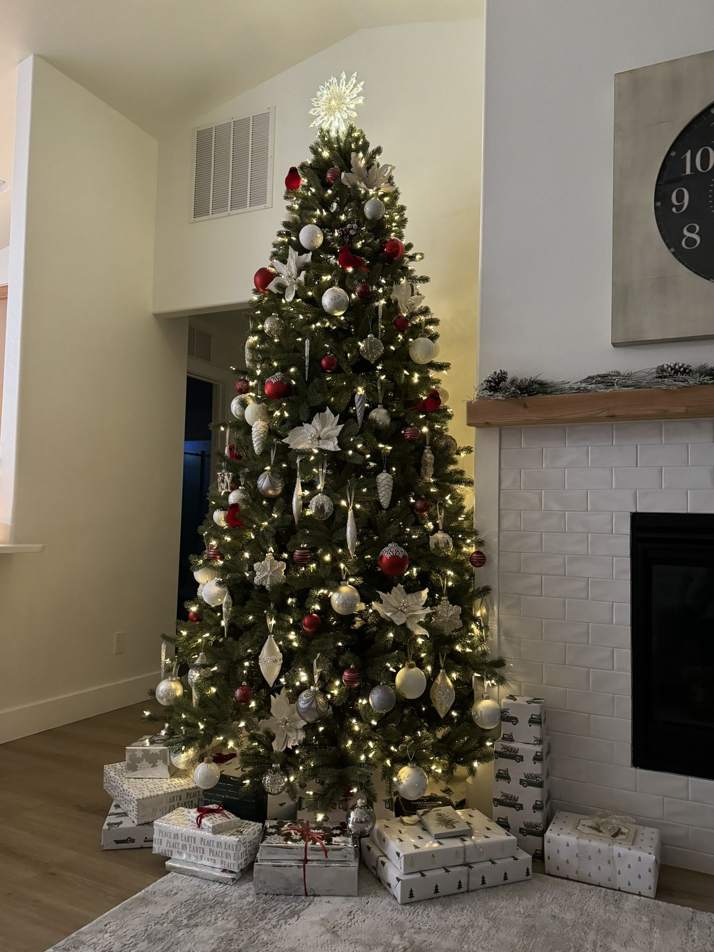 ‘EZ Connect’ 9ft Christmas Tree, Pre-Lit Dual Color LED