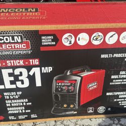 Lincoln Electric LE31MP Welder
