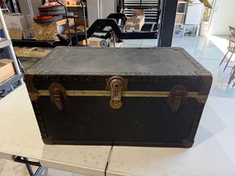 Vintage Steamer Trunk with Metal Hardware