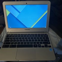 samsung notebook xe303c12  Works Perfectly 