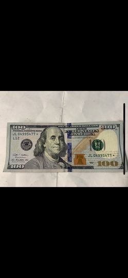 $100 bill Star note