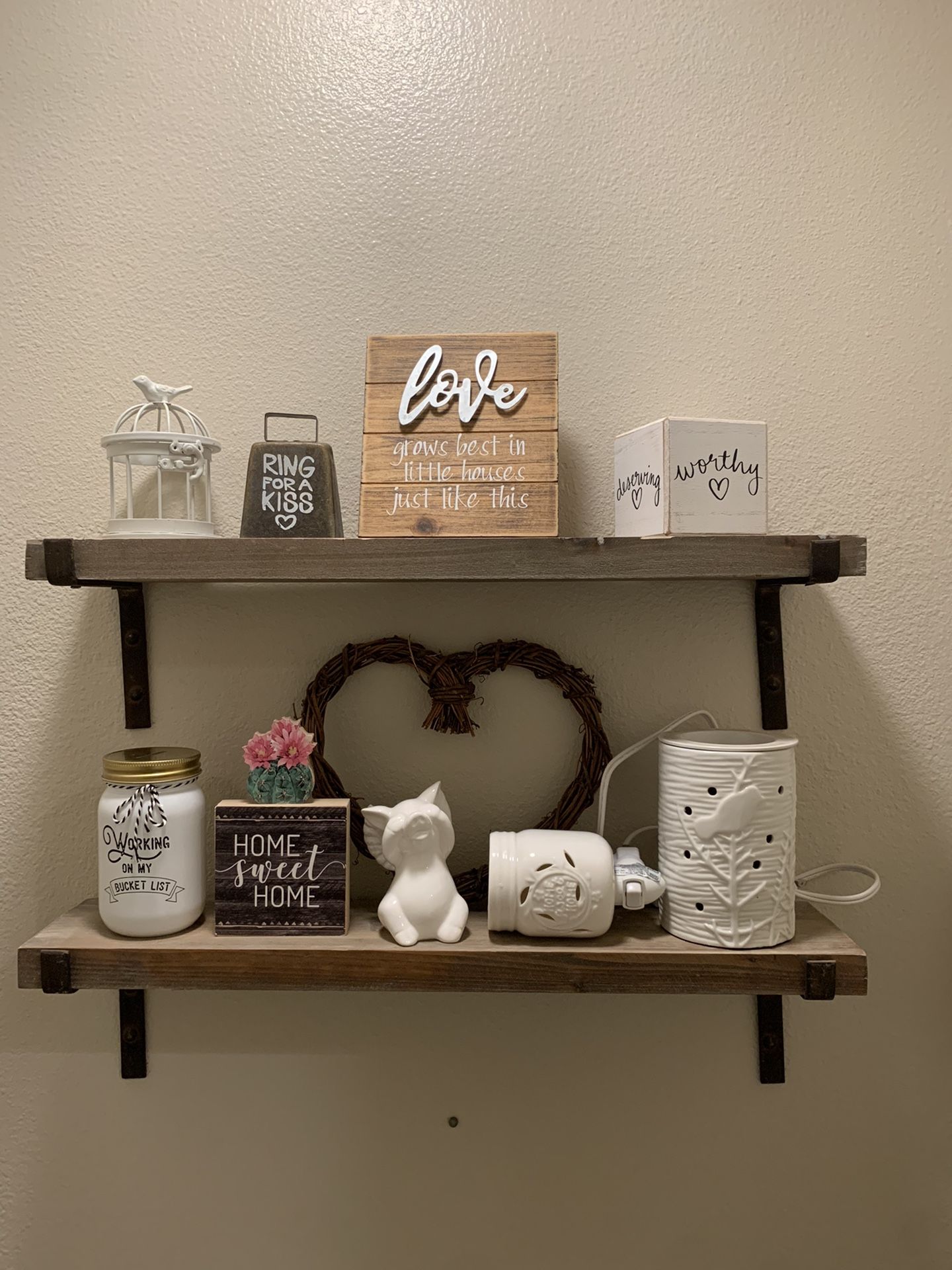 Farmhouse Hobby Lobby Table Decor