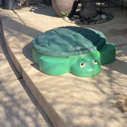 Turtle Sand Box 
