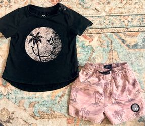 Boys size 12mths Volcom shirt and lined shorts