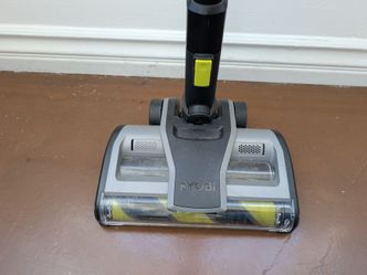Ryobi upright vacuum w/ battery, accessories