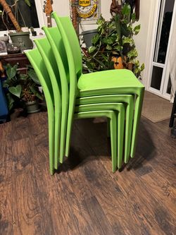 Green Plastic Stackable Chairs Set of 4