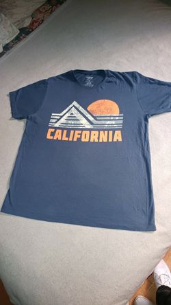 Mens tshirt , large