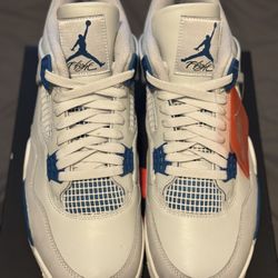 AIR JORDAN 4 (MILITARY BLUE)
