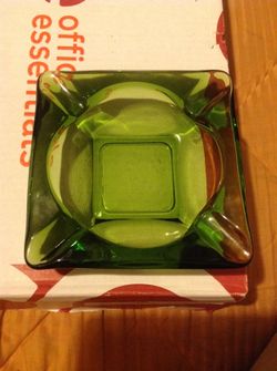 Vintage emerald green ashtray