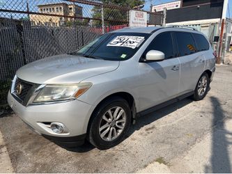 Nissan Pathfinder SV