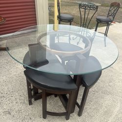 High top Glass Table With Chairs 