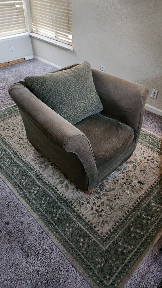 Free Chair