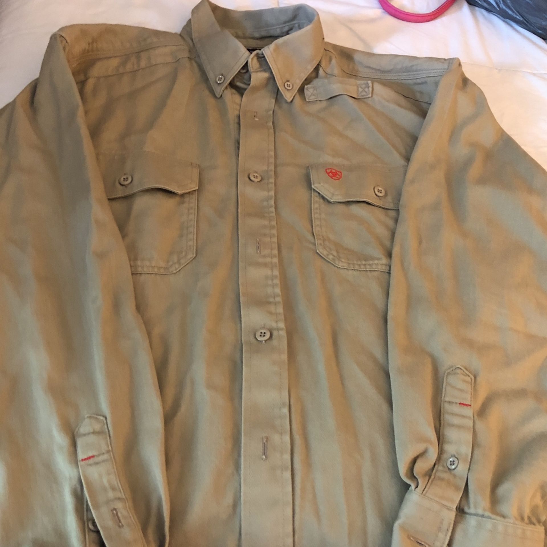 FR Ariat shirt