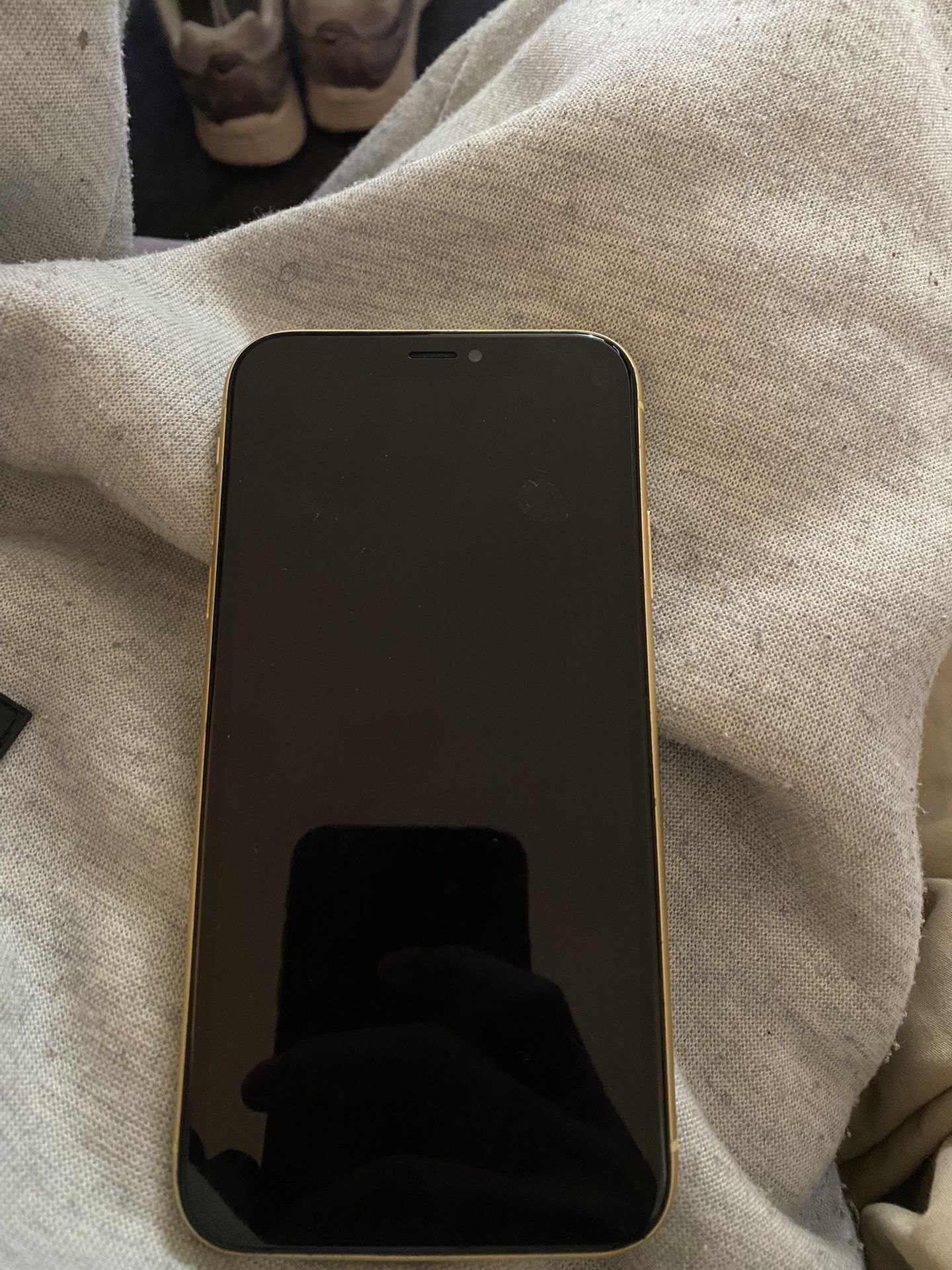 Iphone Xr READ DESCRIPTION