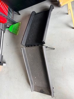 Car dog ramp