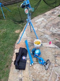 Pitching machine