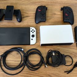Nintendo Switch OLED Bundle W/ Pro Controller And Extras 