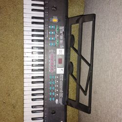 Piano Keyboard 