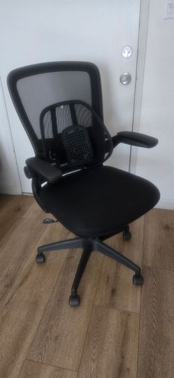 Gaming chair