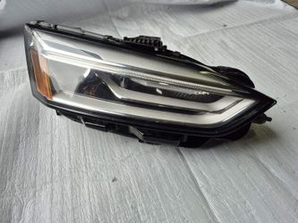 2018-2019 Audi A5 S5 Xenon HID DRL LED Left Driver Headlight OEM 8W(contact info removed)E