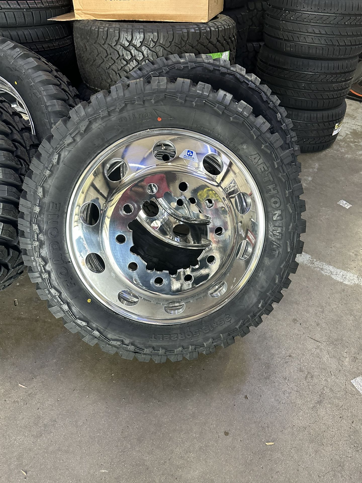 Alcoa Wheels 22” & 24” In Stock We Offer 120 Days Option