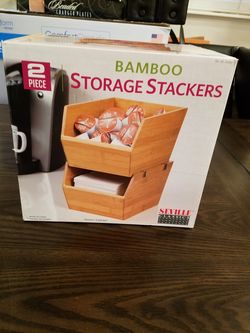 Storage stackers