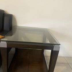 Coffee table with 2 side tables