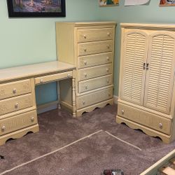 Ethan Allen Twin Bedroom Suite 