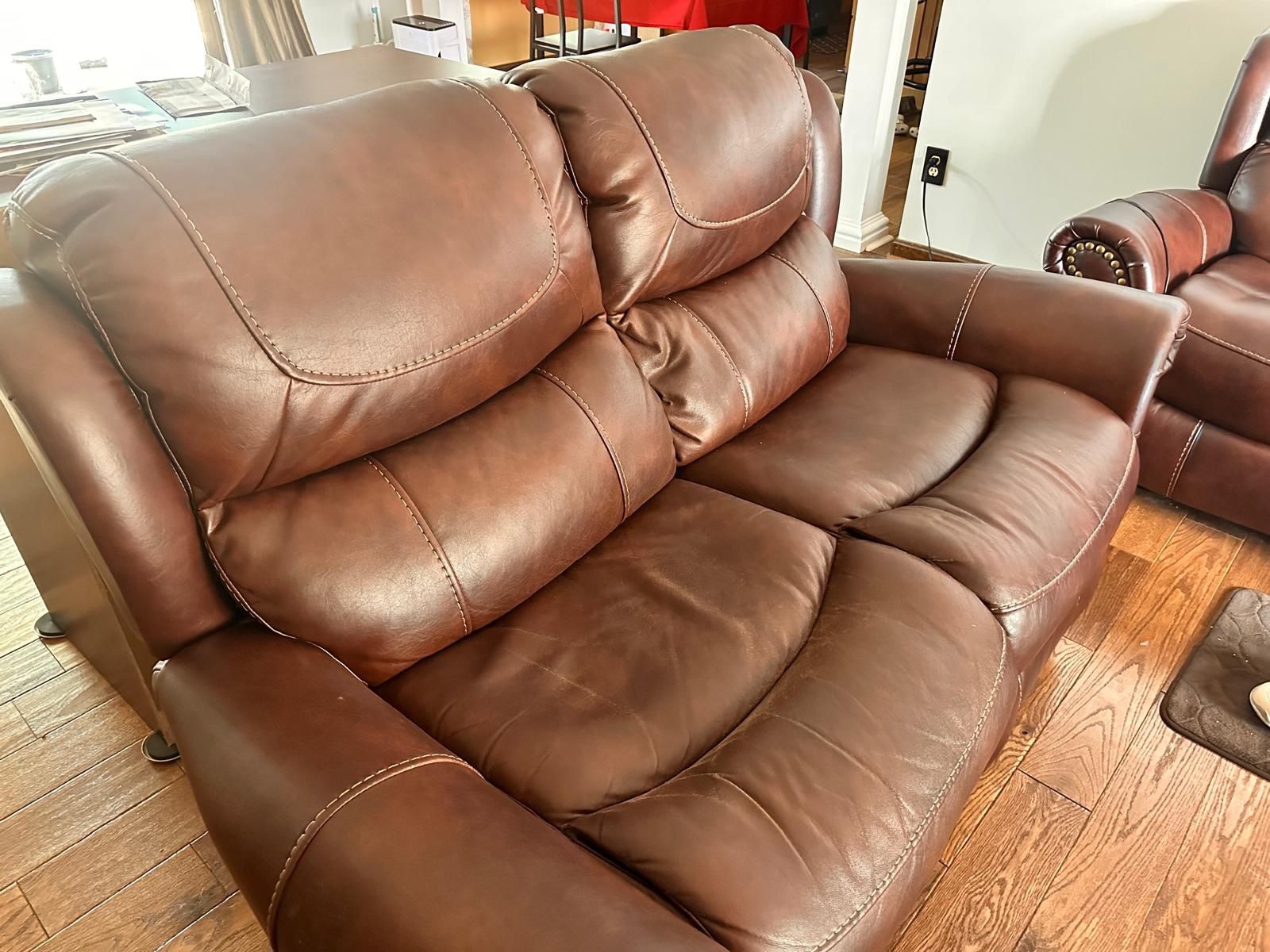 Recliner Leather Sofa Set For sale