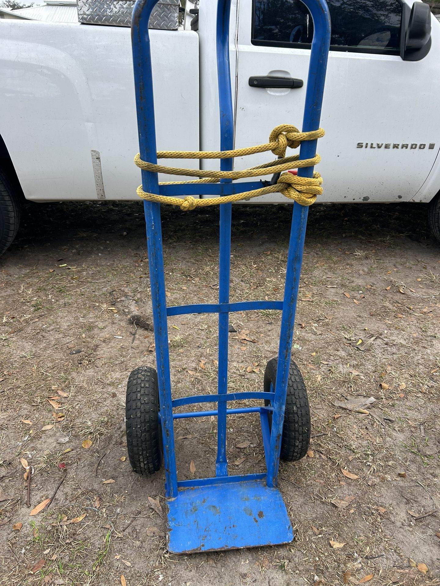 hand truck dolly